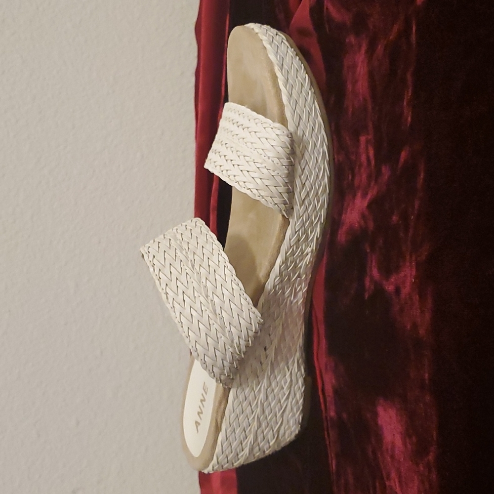 Anne Klein Akzala White Slip On Sandal